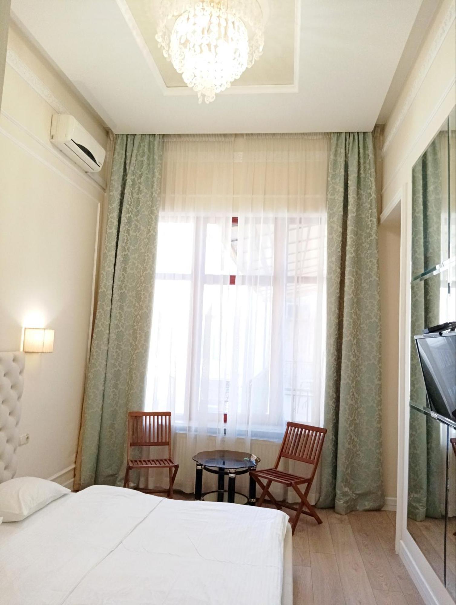 Hotel Menshikov Odesa Exterior photo